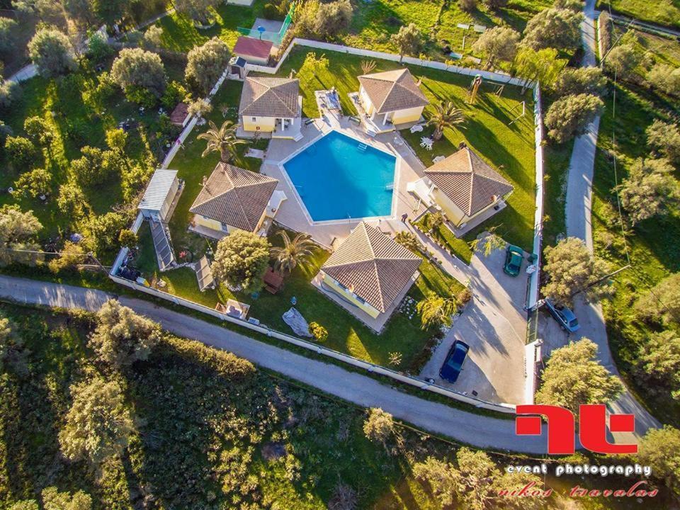 Iliaktida Studio-Villas Frínion Eksteriør billede